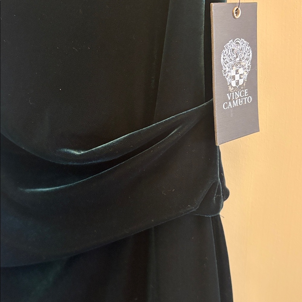 Vince Camuto Emerald Draped Dress - Picture 6 of 8